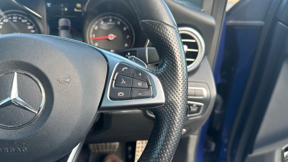 Used Mercedes-Benz GLC 2019 for sale - 76025311: Photo 22