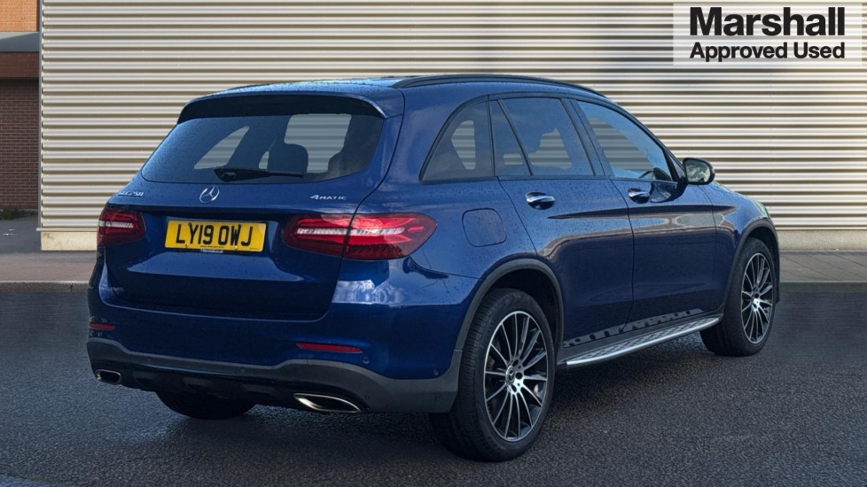 Used Mercedes-Benz GLC 2019 for sale - 76025311: Photo 3