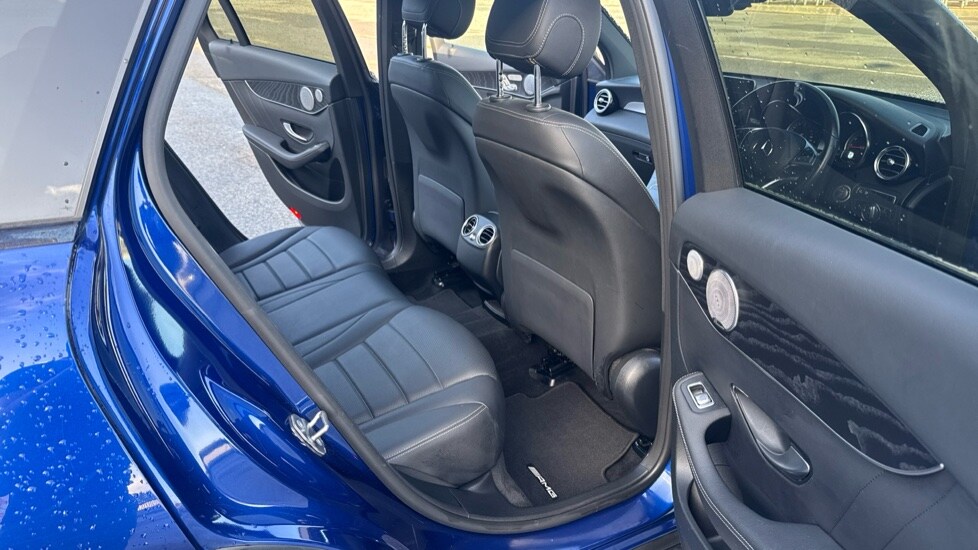 Used Mercedes-Benz GLC 2019 for sale - 76025311: Photo 46