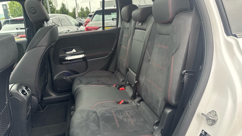 Used Mercedes-Benz GLB 2023 for sale - 76044394: Photo 14