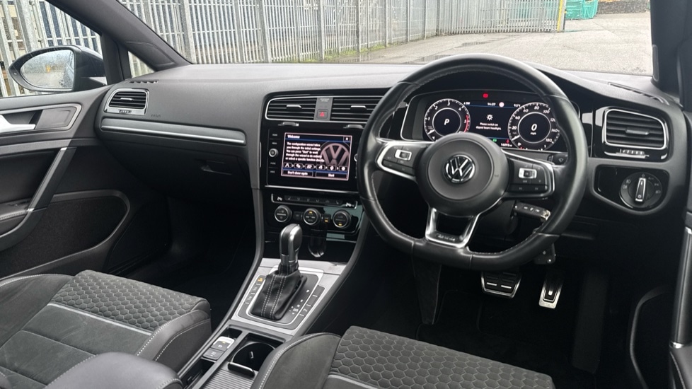 Used Volkswagen Golf 2019 for sale - 76954246: Photo 9