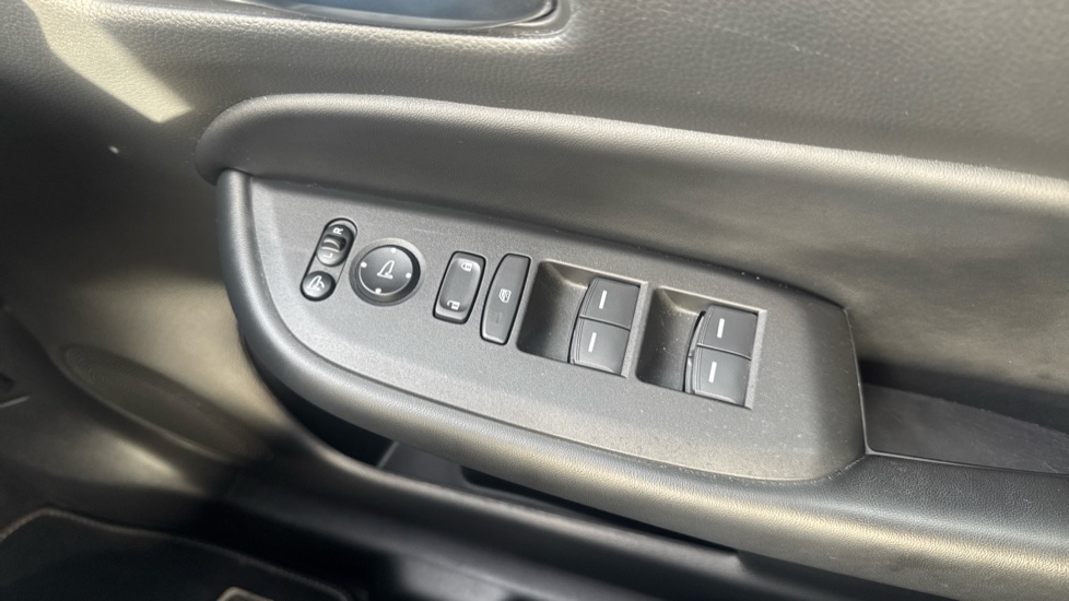 Used Honda Jazz 2022 for sale - 76062366: Photo 37