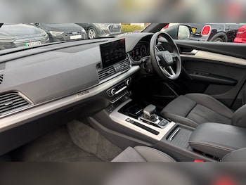 Used Audi Q5 2025 for sale - 76514952: Photo