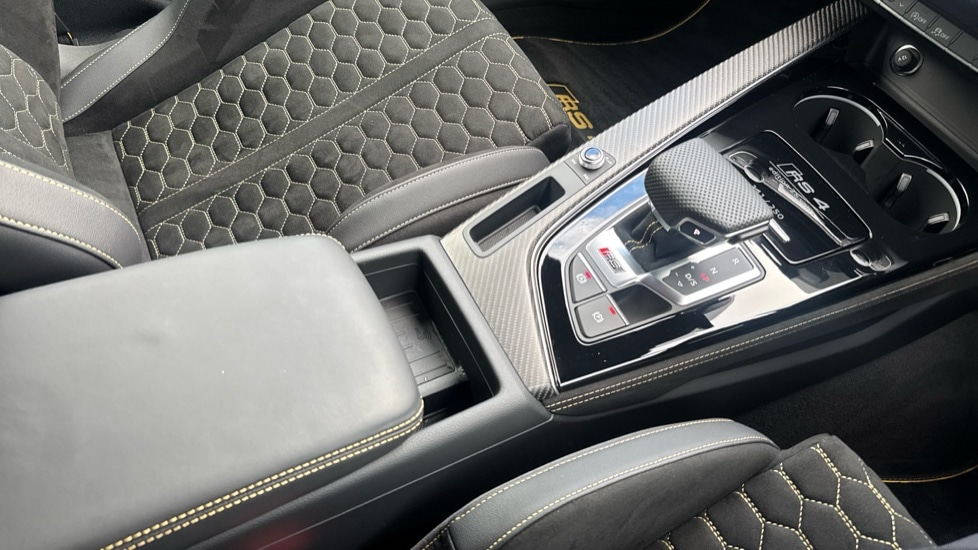 Used Audi RS4 2025 for sale - 76745318: Photo 27