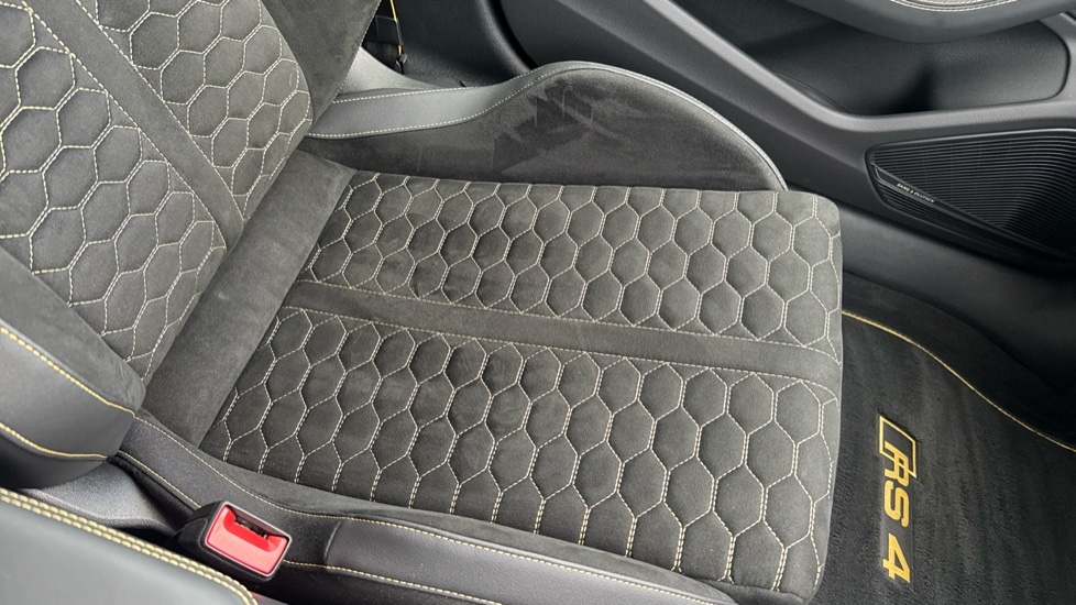 Used Audi RS4 2025 for sale - 76745318: Photo 29