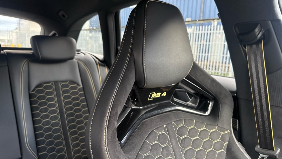 Used Audi RS4 2025 for sale - 76745318: Photo 36