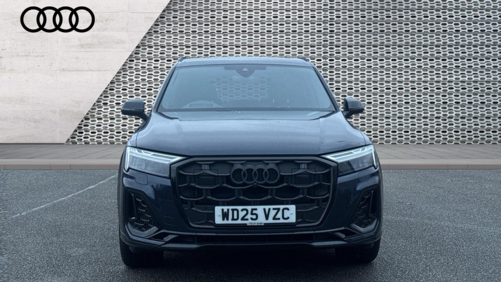 Used Audi Q7 2025 for sale - 76872084: Photo 10