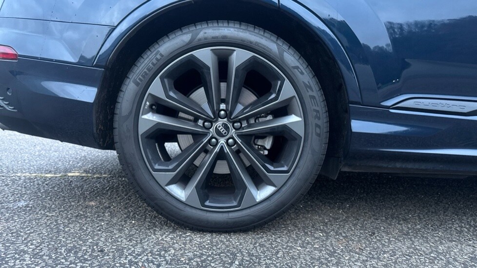 Used Audi Q7 2025 for sale - 76872084: Photo 21