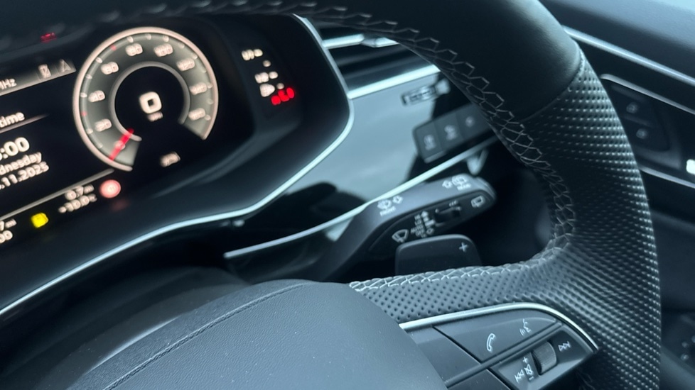 Used Audi Q7 2025 for sale - 76872084: Photo 30