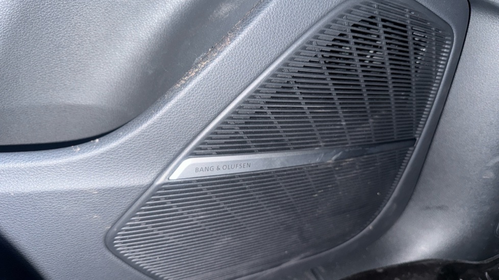 Used Audi Q7 2025 for sale - 76872084: Photo 32