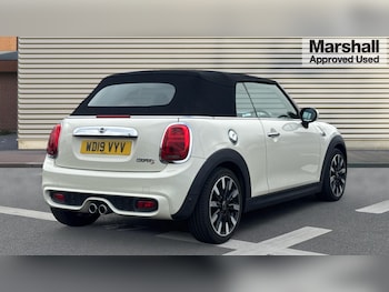 Used MINI Convertible 2019 for sale - 75959585: Photo