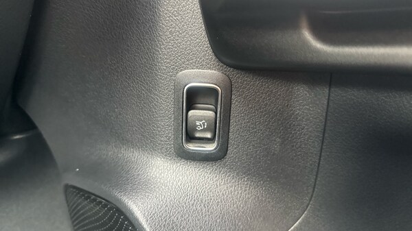 Used Mercedes-Benz EQA 2023 for sale - 75996903: Photo 32
