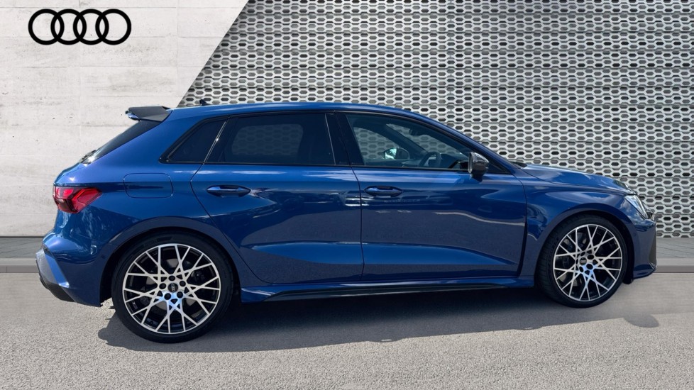 Used Audi RS3 2025 for sale - 76475090: Photo 4