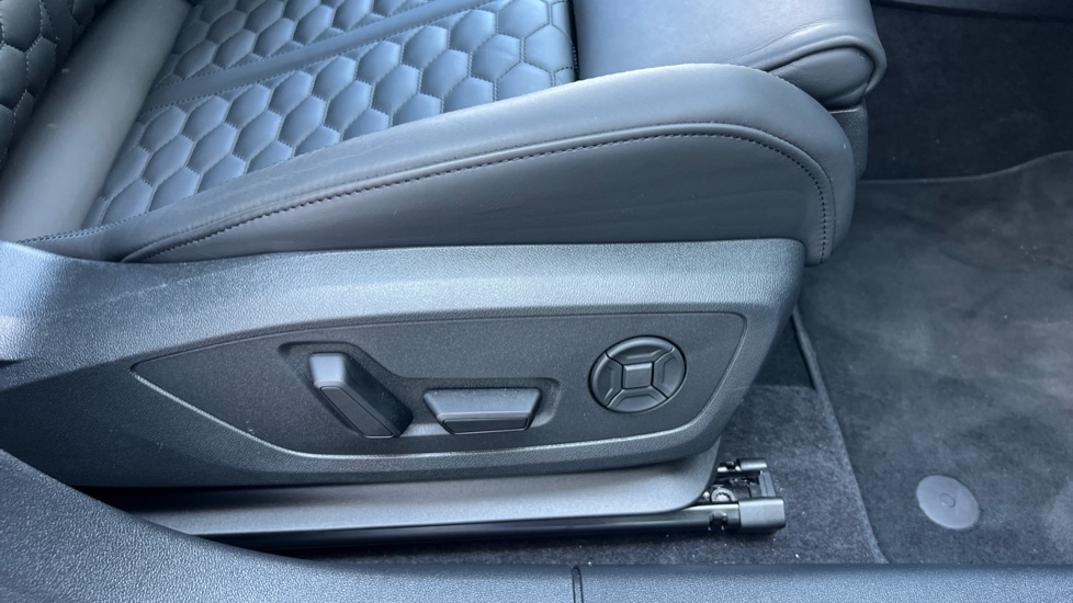 Used Audi RS3 2025 for sale - 76475090: Photo 41