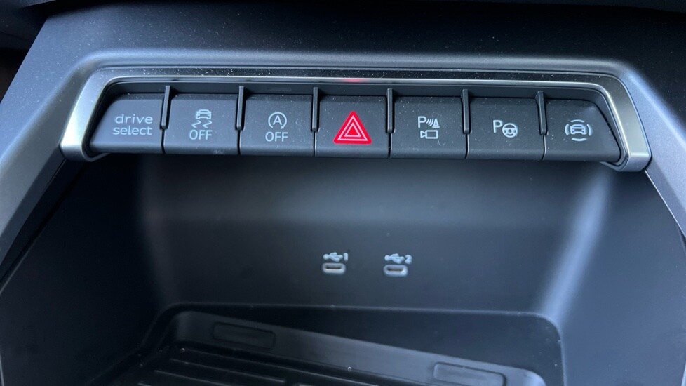 Used Audi RS3 2025 for sale - 76475090: Photo 47