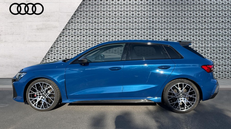 Used Audi RS3 2025 for sale - 76475090: Photo 9