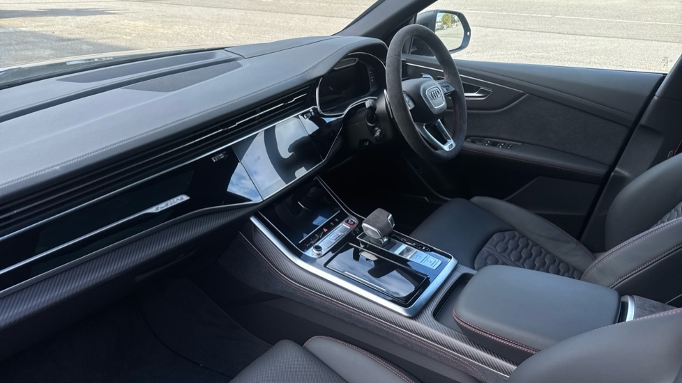 Used Audi RS Q8 2025 for sale - 76660968: Photo 2