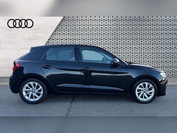 Used Audi A1 2022 for sale - 76533697: Photo