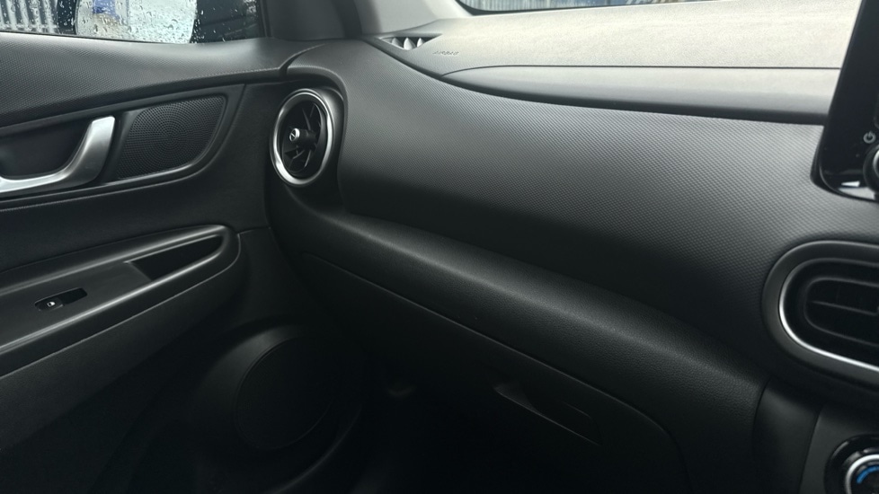 Used Hyundai KONA 2021 for sale - 76872894: Photo 44