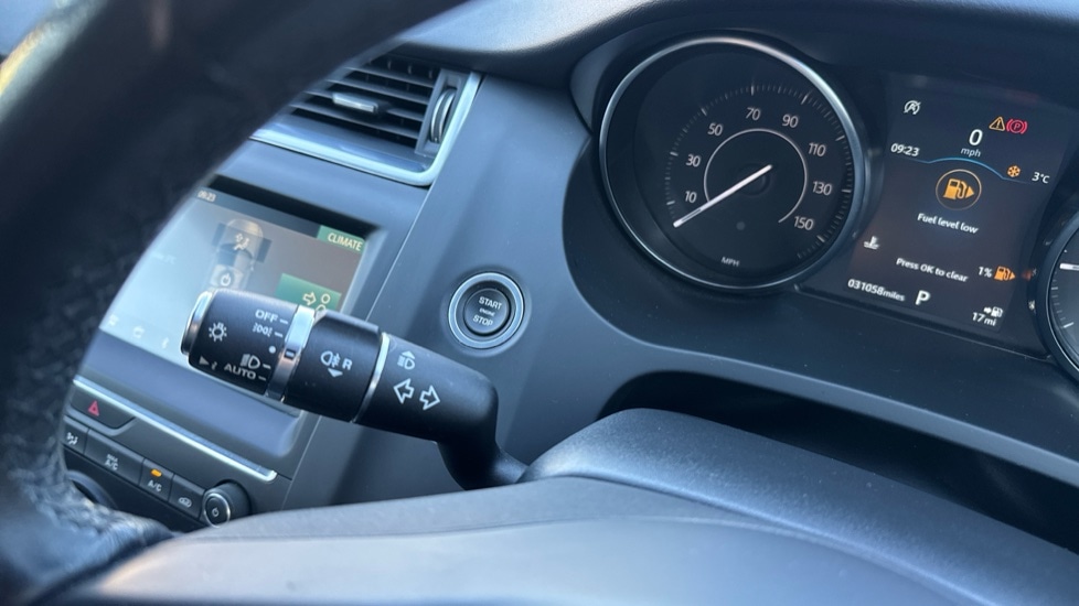 Used Jaguar E-Pace 2019 for sale - 76609766: Photo 23