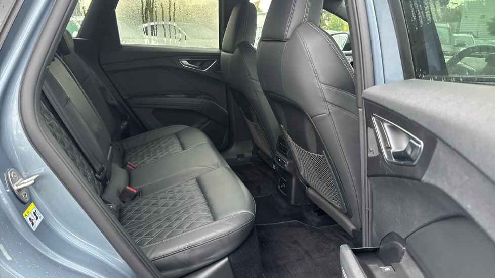 Used Audi Q4 e-tron 2022 for sale - 76442076: Photo 15