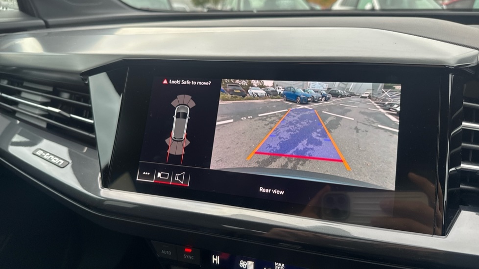 Used Audi Q4 e-tron 2022 for sale - 76442076: Photo 36