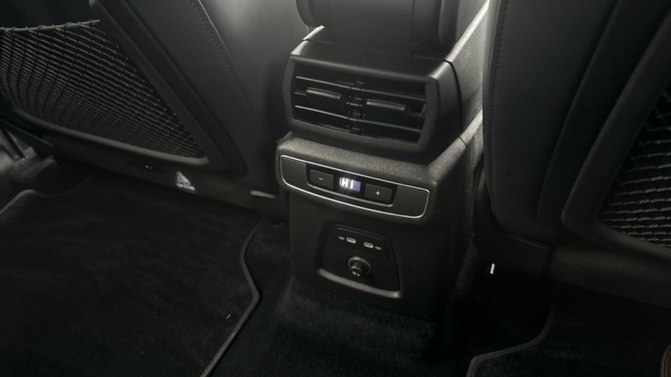 Used Audi Q4 e-tron 2022 for sale - 76442076: Photo 37