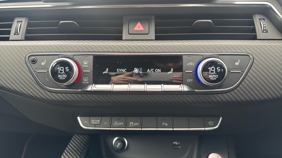 Used Audi RS4 2025 for sale - 76937565: Photo 16