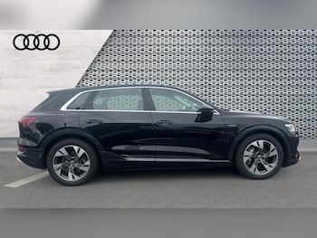 Used Audi e-tron 2020 for sale - 76954496: Photo
