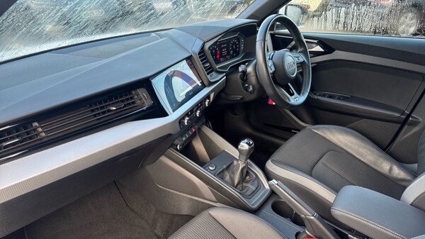Used Audi A1 2022 for sale - 76276493: Photo 2