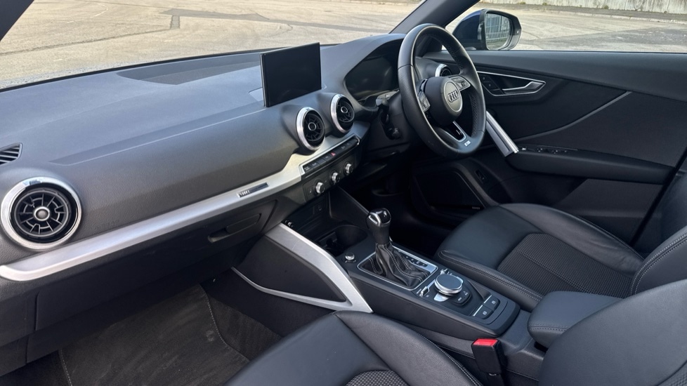 Used Audi Q2 2023 for sale - 76684371: Photo 2