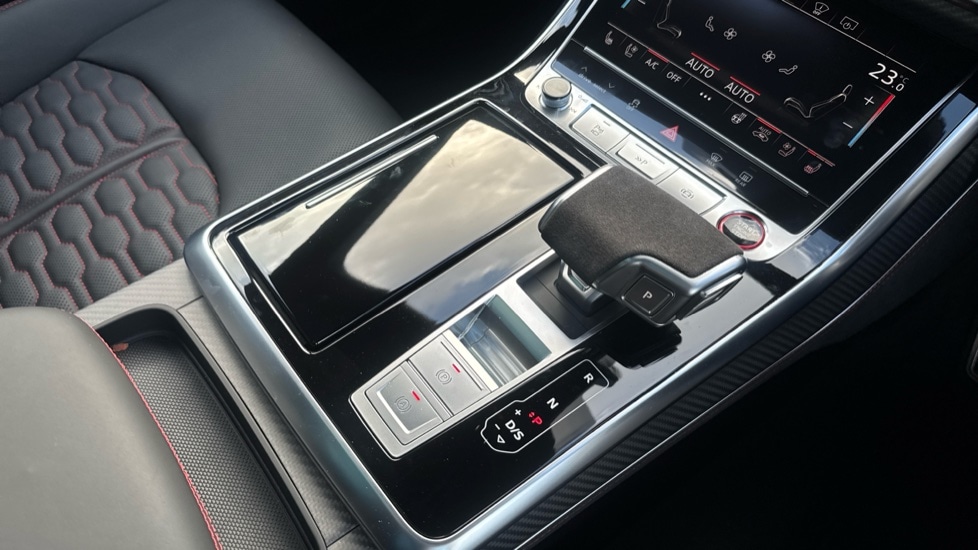 Used Audi RS Q8 2025 for sale - 76872145: Photo 19
