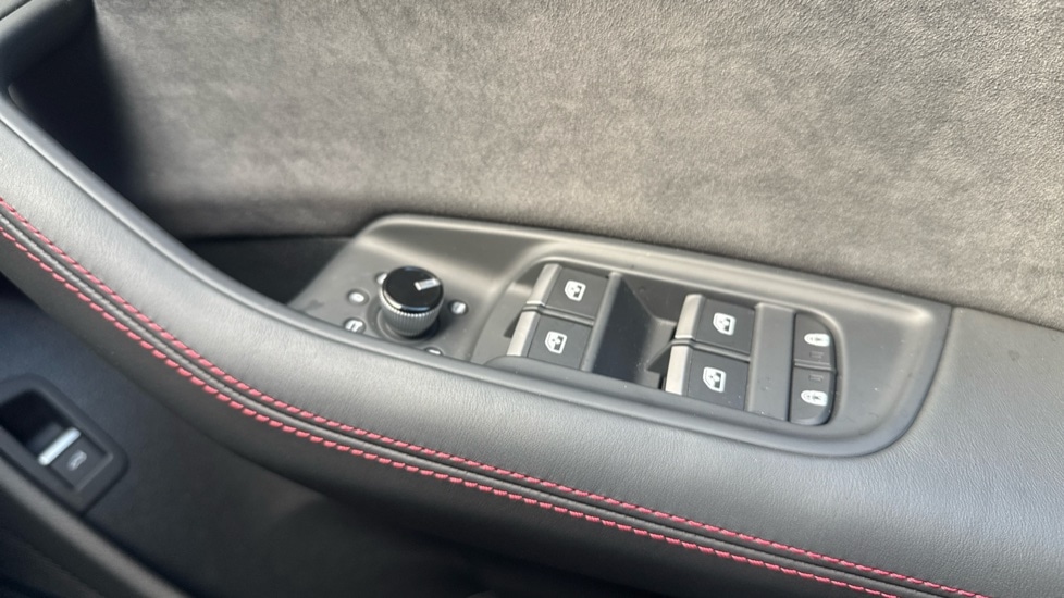 Used Audi RS Q8 2025 for sale - 76872145: Photo 49