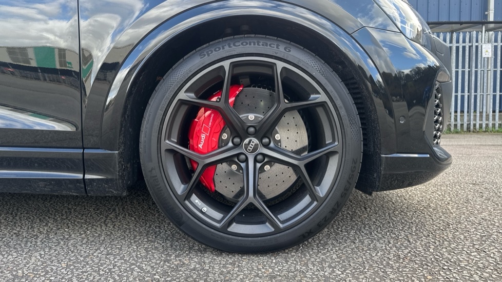 Used Audi RS Q8 2025 for sale - 76872145: Photo 5