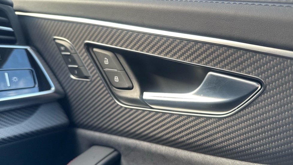 Used Audi RS Q8 2025 for sale - 76872145: Photo 50