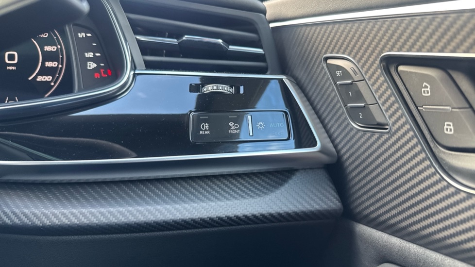 Used Audi RS Q8 2025 for sale - 76872145: Photo 51