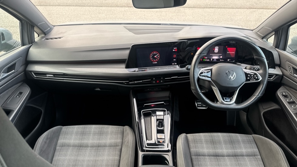 Used Volkswagen Golf 2023 for sale - 76404716: Photo 11