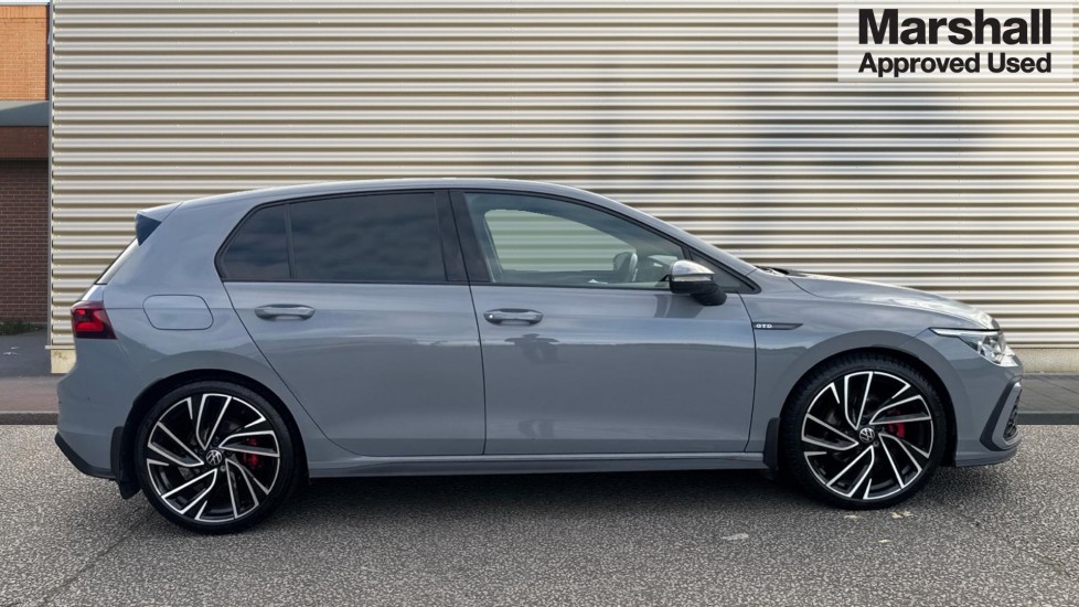 Used Volkswagen Golf 2023 for sale - 76404716: Photo 2