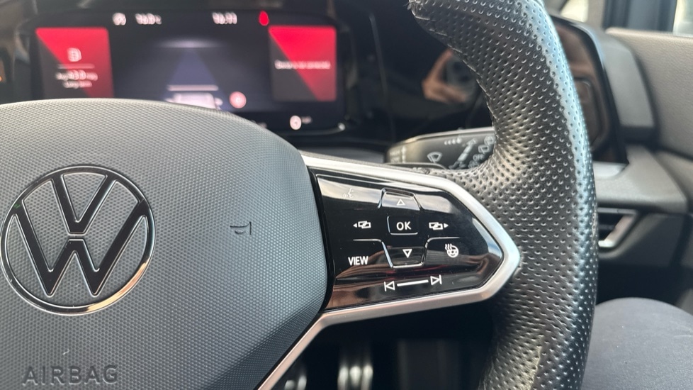 Used Volkswagen Golf 2023 for sale - 76404716: Photo 36