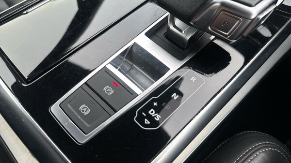 Used Audi Q7 2021 for sale - 76112067: Photo 26