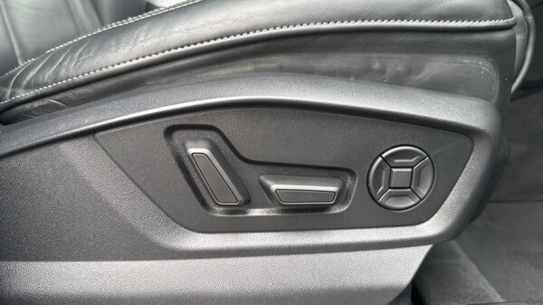 Used Audi Q7 2021 for sale - 76112067: Photo 38