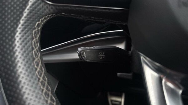 Used Audi Q7 2021 for sale - 76112067: Photo 50