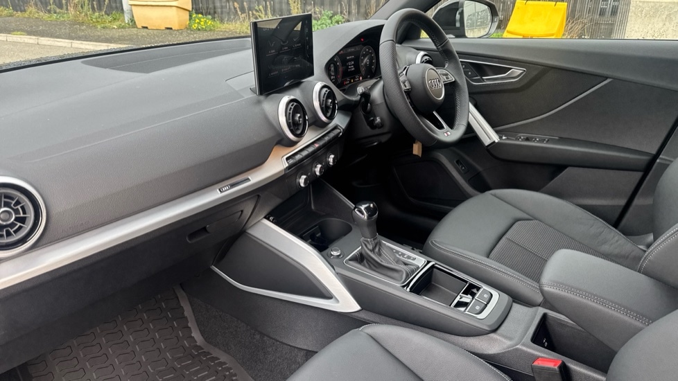 Used Audi Q2 2025 for sale - 76872294: Photo 2