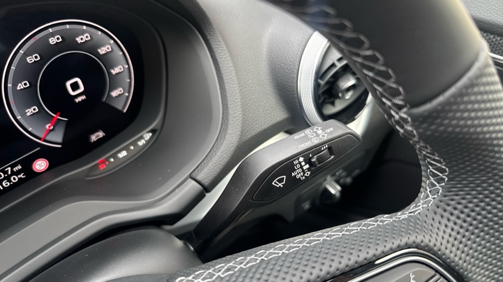 Used Audi Q2 2025 for sale - 76872294: Photo 30