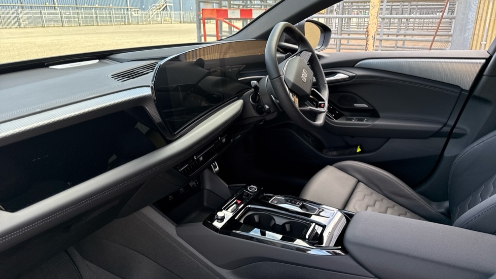 Used Audi A6 2025 for sale - 76869261: Photo 2