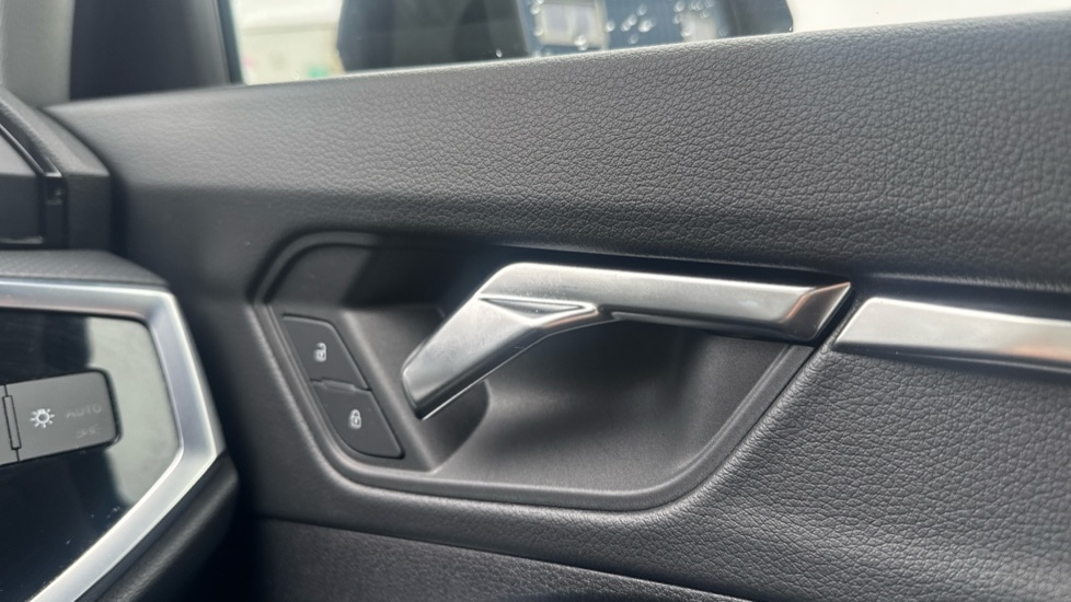 Used Audi Q3 2022 for sale - 76652311: Photo 37