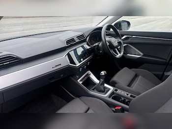 Used Audi Q3 2022 for sale - 76466552: Photo