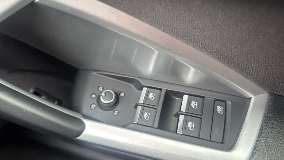 Used Audi Q3 2022 for sale - 76466552: Photo 38