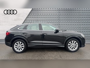 Used Audi Q3 2022 for sale - 76466552: Photo