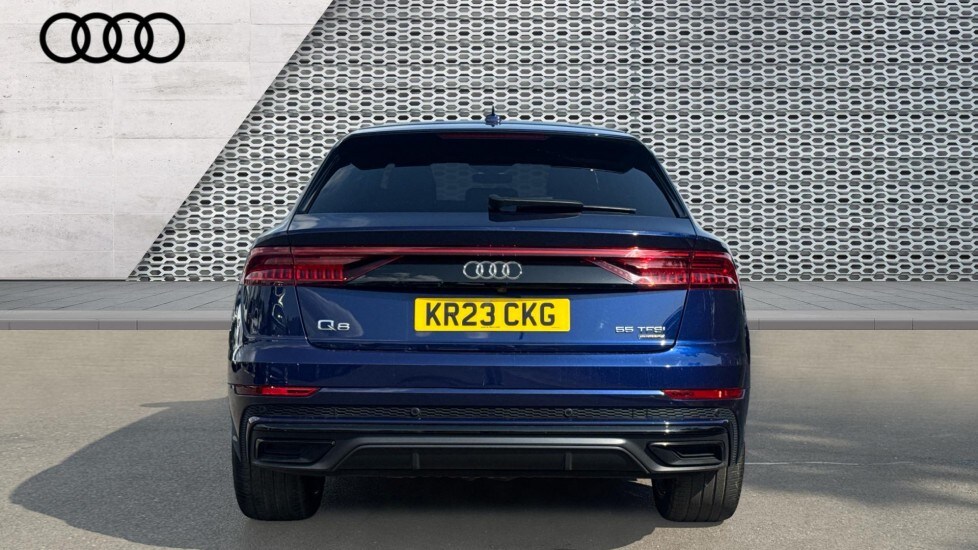 Used Audi Q8 2023 for sale - 76400839: Photo 11